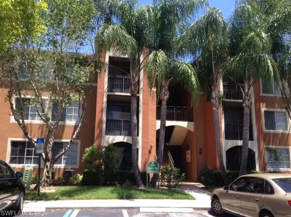 1210 Reserve Way APT 103, Naples, FL 34105