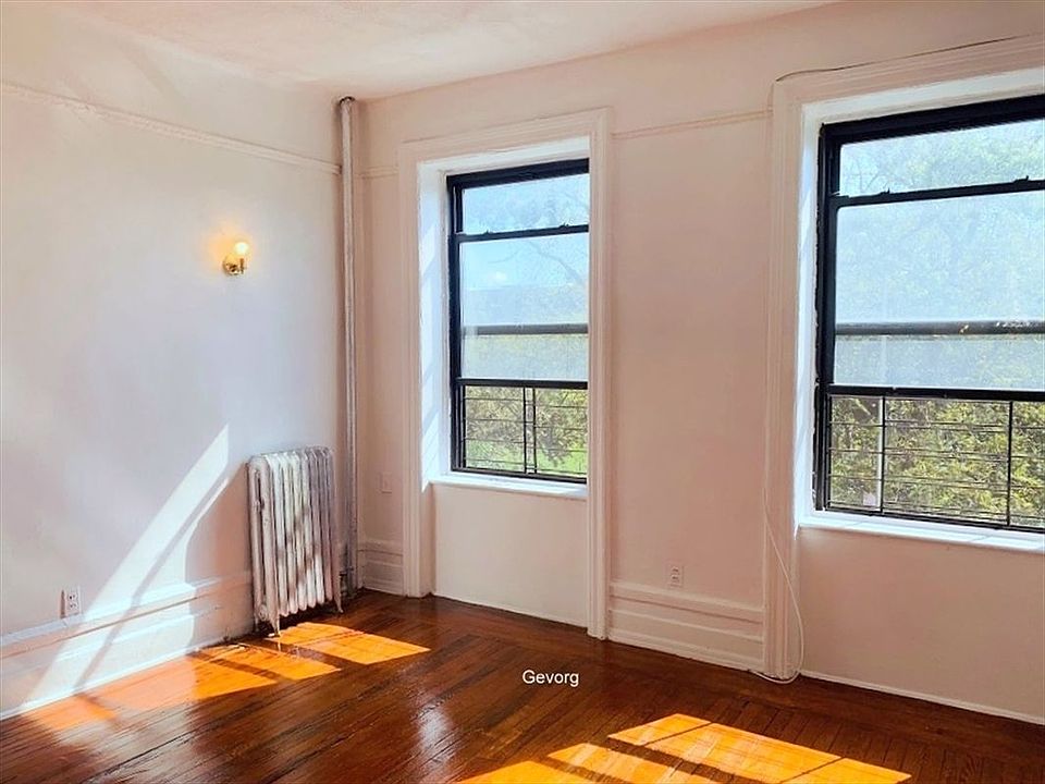 1st image of 746 Saint Nicholas Ave APT 27