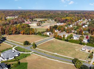 6421 Joli Cheval Ln #9, Charlotte, NC 28227