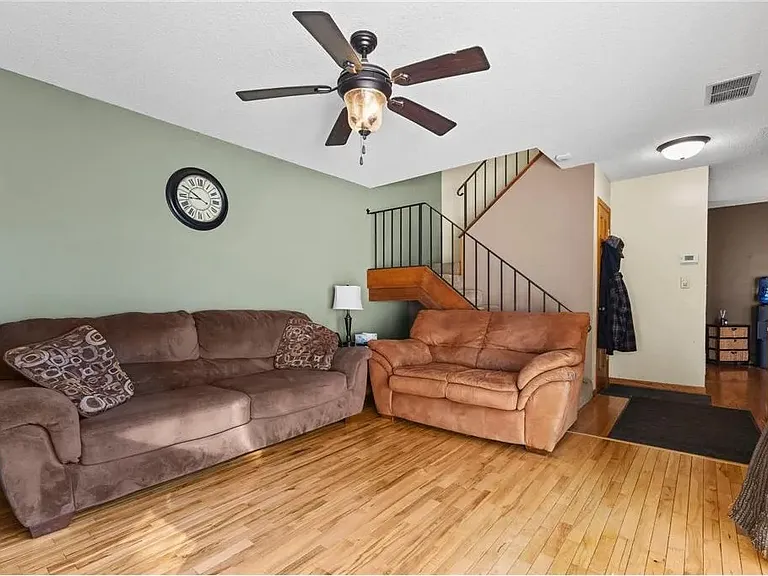 3295 Lower 67th St E — Photo 5