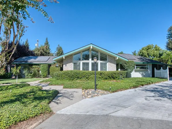 5449 N Brooks Ave, Fresno, CA 93711