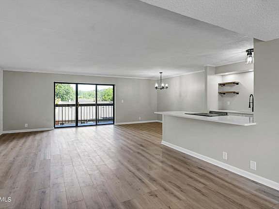 4th image of 538 Berlin Dr #188