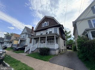 92 Elizabeth St, Wilkes Barre, PA 18702