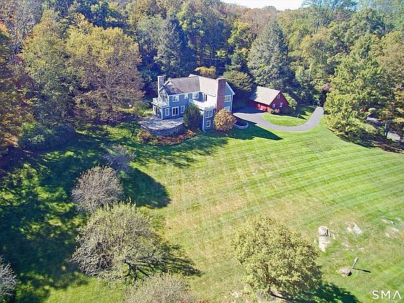 2nd image of 36 Fox Run Road