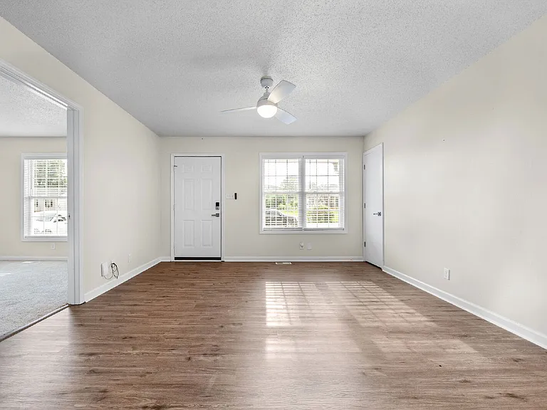 2815 Teakwood Dr — Photo 22