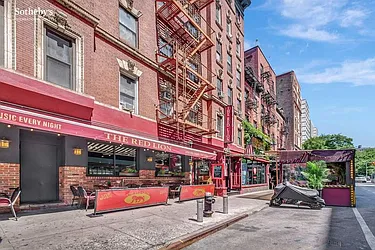 Rented by Sotheby's International Realty