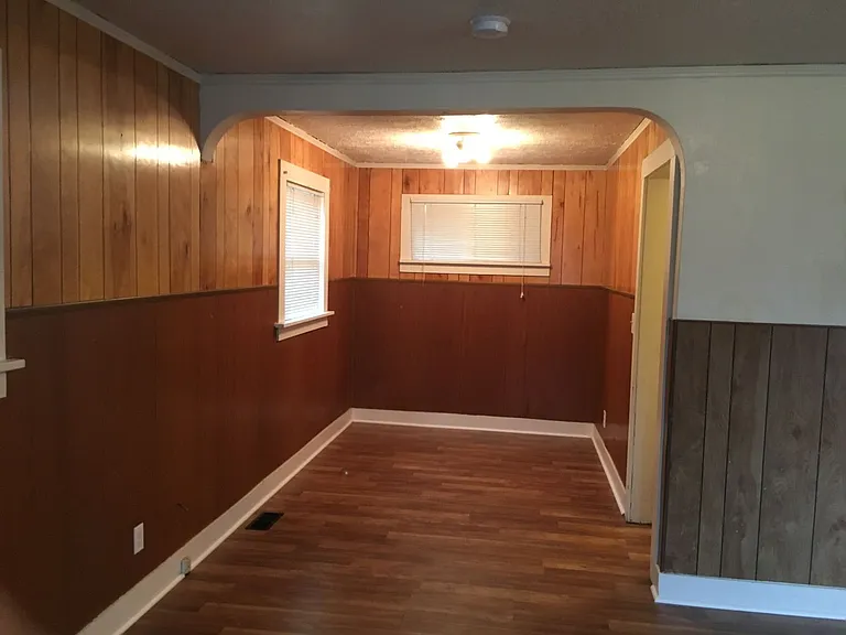 4555 NE 85th Ave — Photo 12