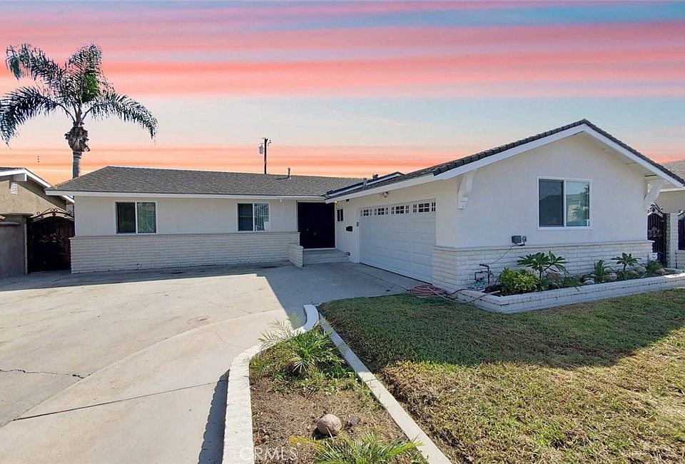 16542 Hart Cir, Huntington Beach, CA 92647 | Zillow