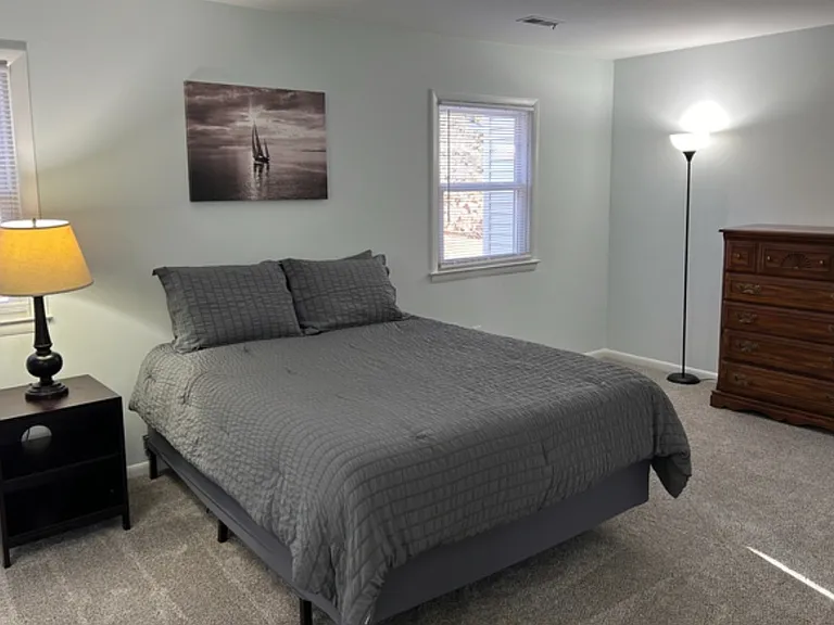 9 Bromley Dr — Photo 3