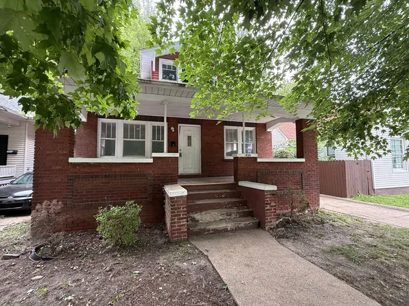 1454 E Main St, Decatur, IL 62521