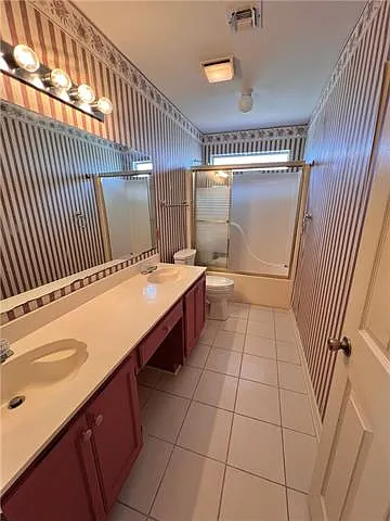 2153 Sutherland Pl — Photo 22