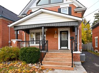 40 Woodland Ave #2, Kitchener, ON N2M3G7