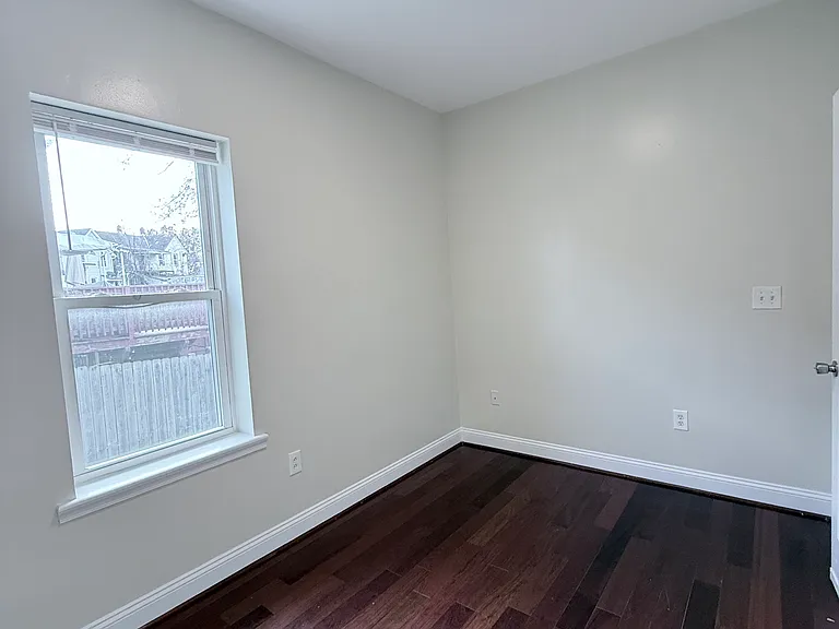 1706 Harman Ave — Photo 11