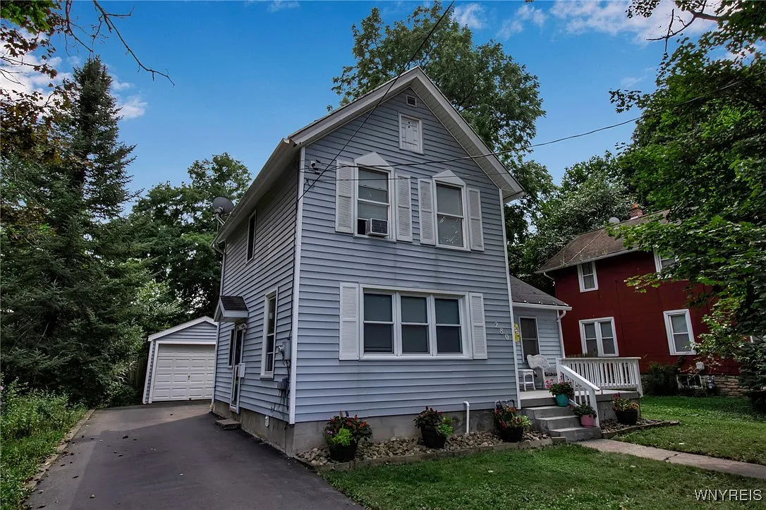 280 Union St photo 1
