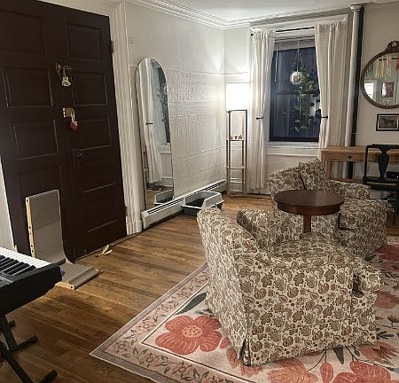 2nd image of 134 Mercer St Floor Basement