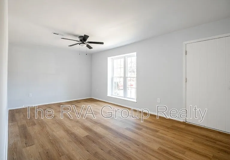 749 Pleasant St — Photo 6