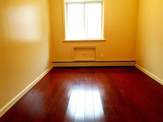 Rented by NY Space Finders Inc. | media 23