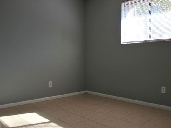 4th image of 5219 Westchase Ct APT 4