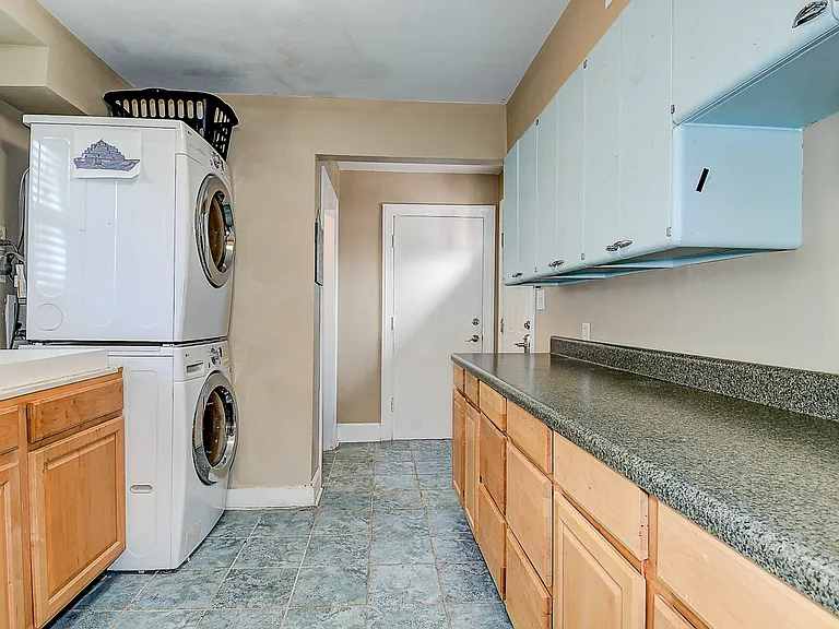 6037 River Road Point — Photo 39