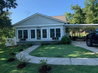 3518 Bowker Rd, Charlotte, TN 37036