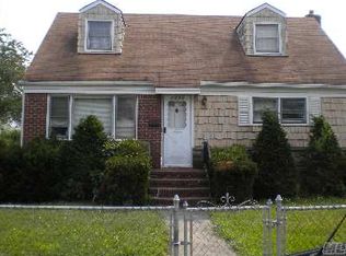 2793 James St, Oceanside, NY