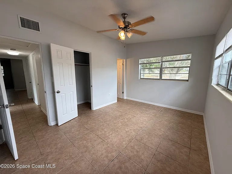 420 N Fiske Blvd — Photo 27
