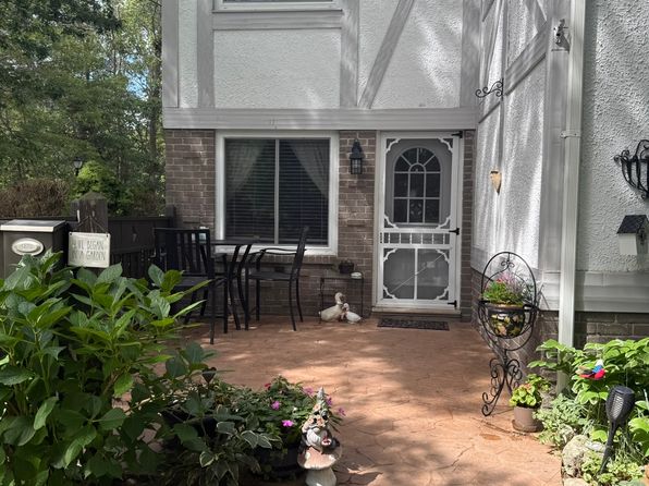 586 Blue Ridge Dr