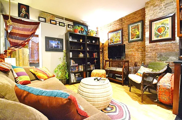 Rented by Bold New York | media 16