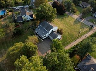 700 Totowa Rd, Totowa, NJ 07512