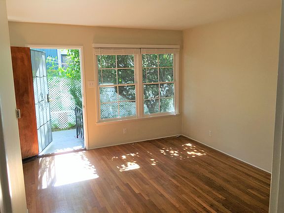 3rd image of 5212 E The Toledo APT 7