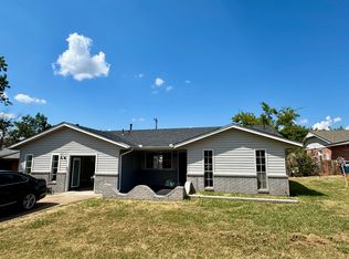 820 E Georgia St, Shawnee, OK 74804
