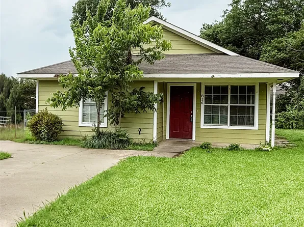 816 N Throckmorton St, Sherman, TX 75090