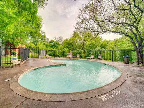 6900 Skillman St APT 102, Dallas, TX 75231