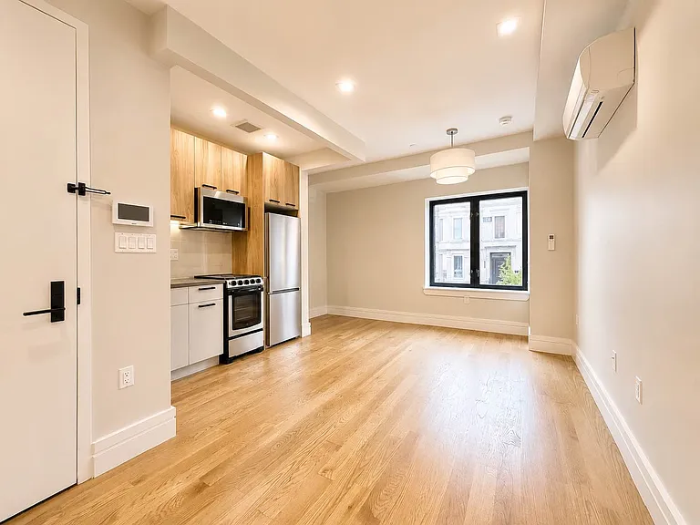 1393 Lincoln Pl #1A — Photo 1