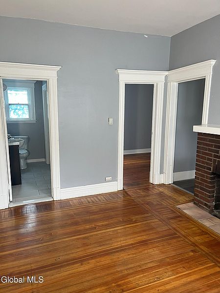 3rd image of 1508 Union Street