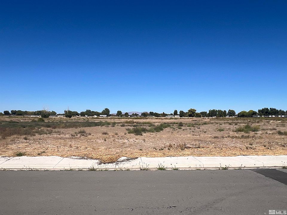 1st image of 408 Seminole Dr