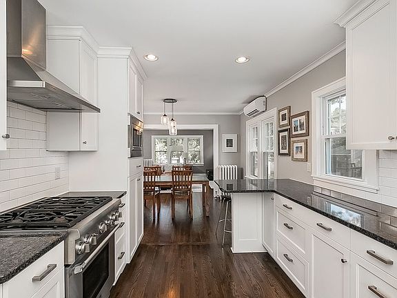 2nd image of 4732 Beard Ave S