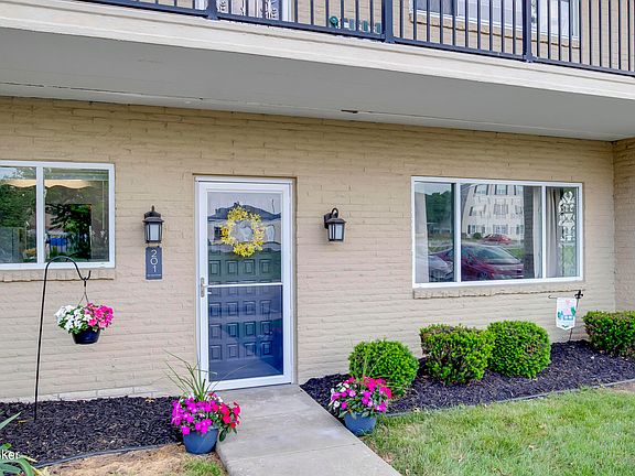 2nd image of 201 Casa Bella Ct