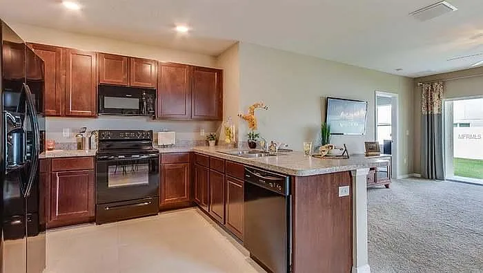 10223 Mangrove Well Rd — Photo 7