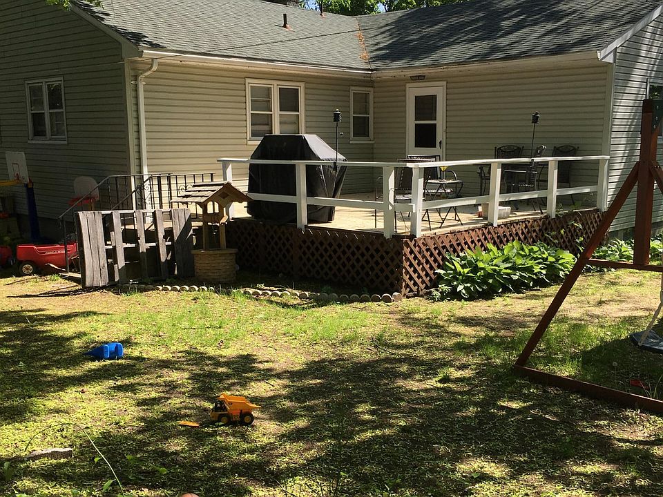 2nd image of 18A Launfal St