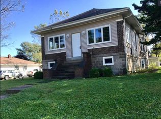 561 Elsie Ave, Crest Hill, IL 60403