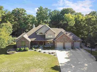 19303 Briar Dr, Bloomington, IL 61705