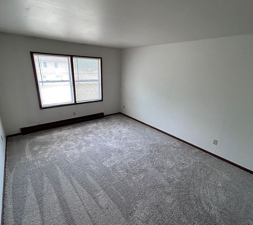 369 Pear Street Apartment Rentals Cedar Springs, MI Zillow