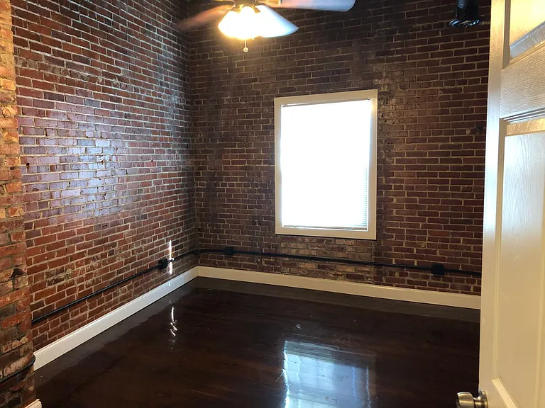 City View Lofts — Photo 6