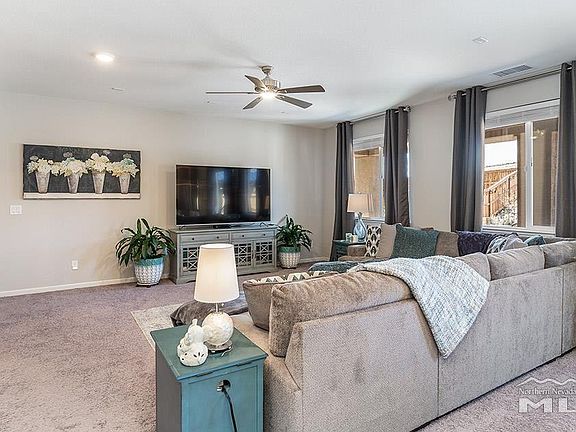 3rd image of 8075 Flint Springs Dr