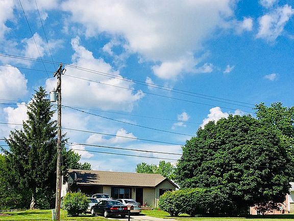 2nd image of 2365 60th St SE