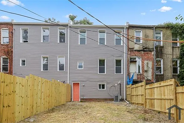3447 Cottage Ave — Photo 5