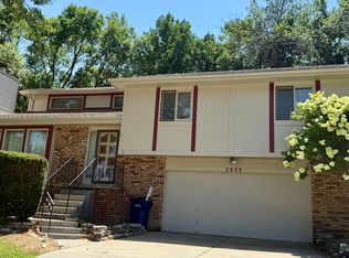 2809 Lynnwood Dr, Bellevue, NE 68123