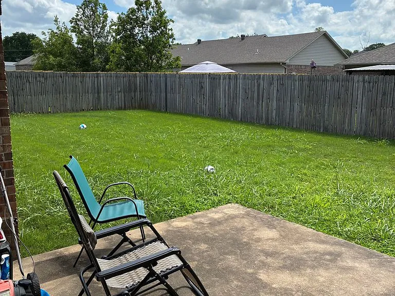 2217 Daniel Dr — Photo 17