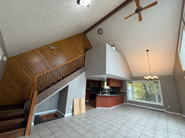 950 S Lower Rd — Photo 8